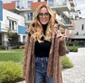 Alisha kabát aranybarna – Hosszított bukléhatású női kabát steppelt betéttel – Innova Fashion – 4. kép